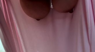 Mature Lady With Big Ass And Boobs Waves To Insert A Cock In The Anal Area